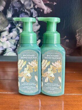 NEW 2-Pc BACKYARD HONEYSUCKLE Foaming Hand Soap Bath & Body Works